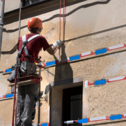 Peinture façade : changez l'apparence de votre maison avec une nouvelle couleur éclatante Gisors